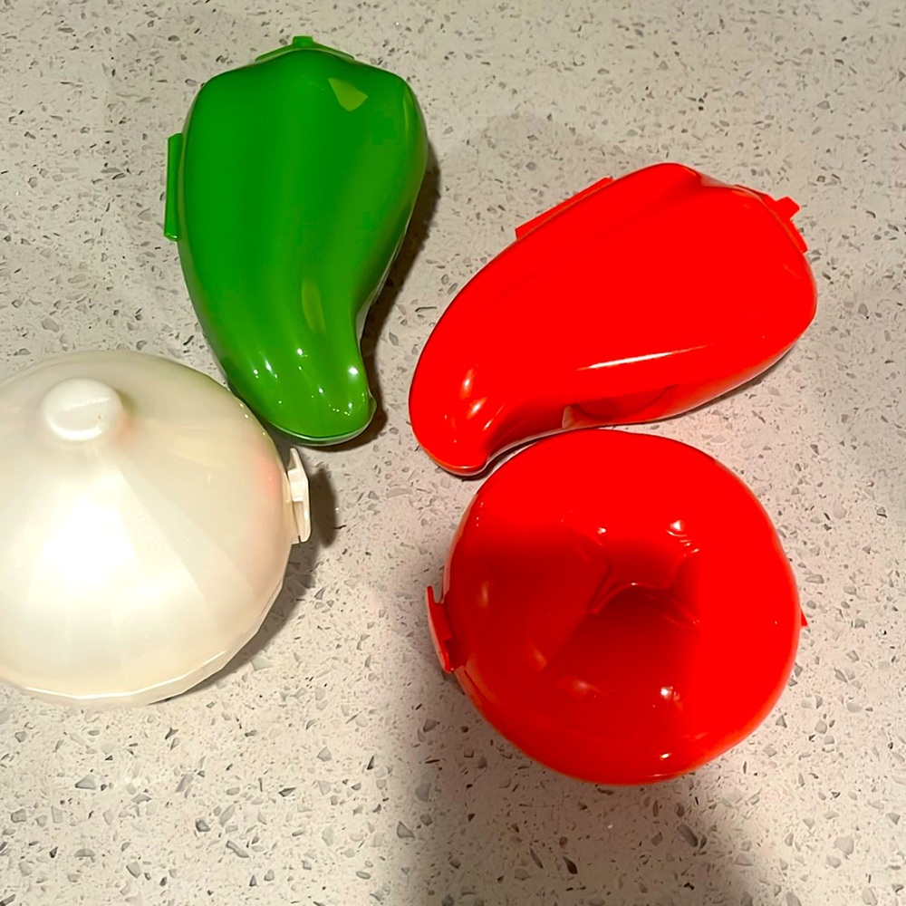 Tupperware containers